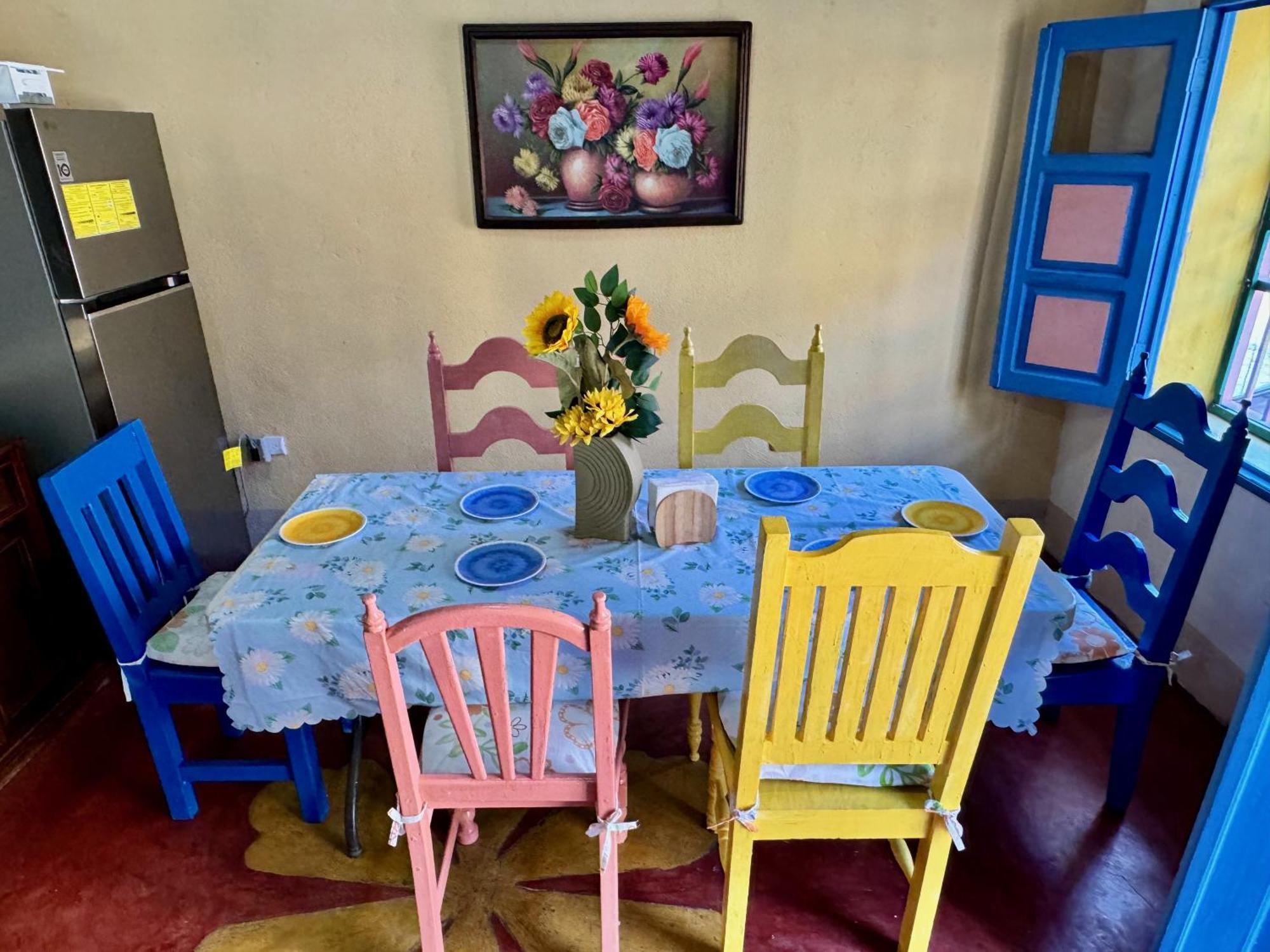 Hostal Los Girasoles By Hostal Inn Flores Exterior photo